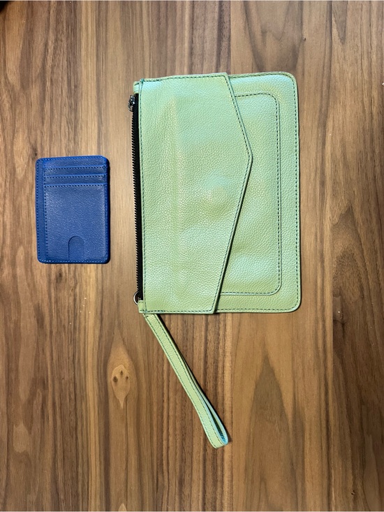 Botkier Handbags - BOTKIER Cobble Hill M.C Leather Wristlet Clutch Wallet